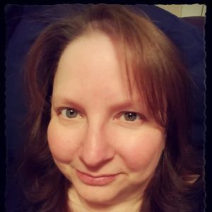 Meet your Posher, Leanne